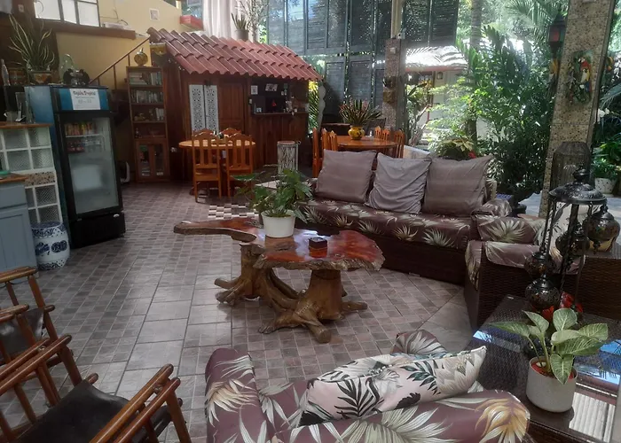 Coyaba Tropical Elegant Adult Guesthouse